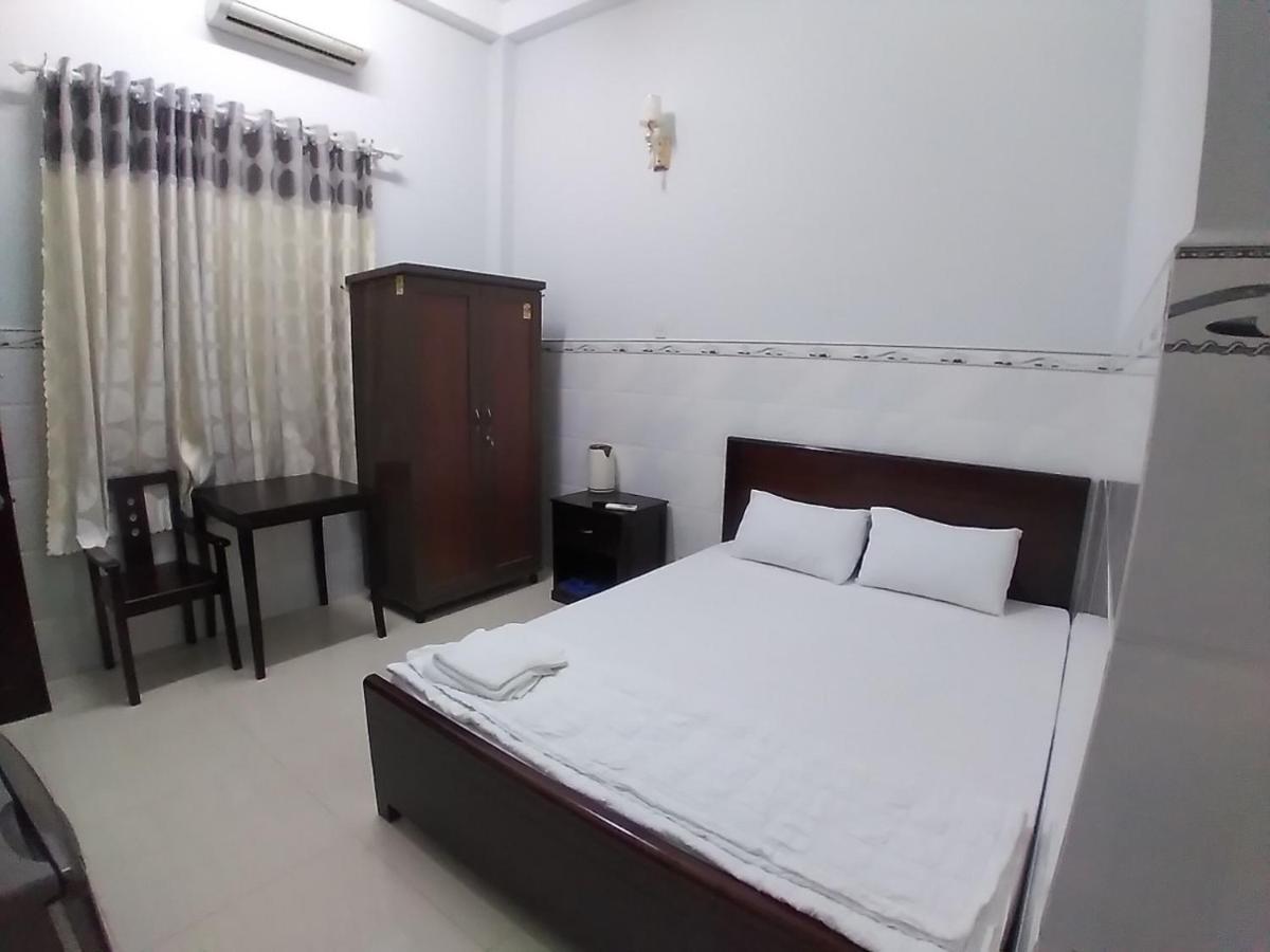 Phuoc Hung 1 Hotel Виньлонг Экстерьер фото