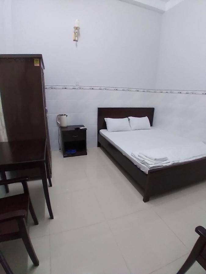 Phuoc Hung 1 Hotel Виньлонг Экстерьер фото
