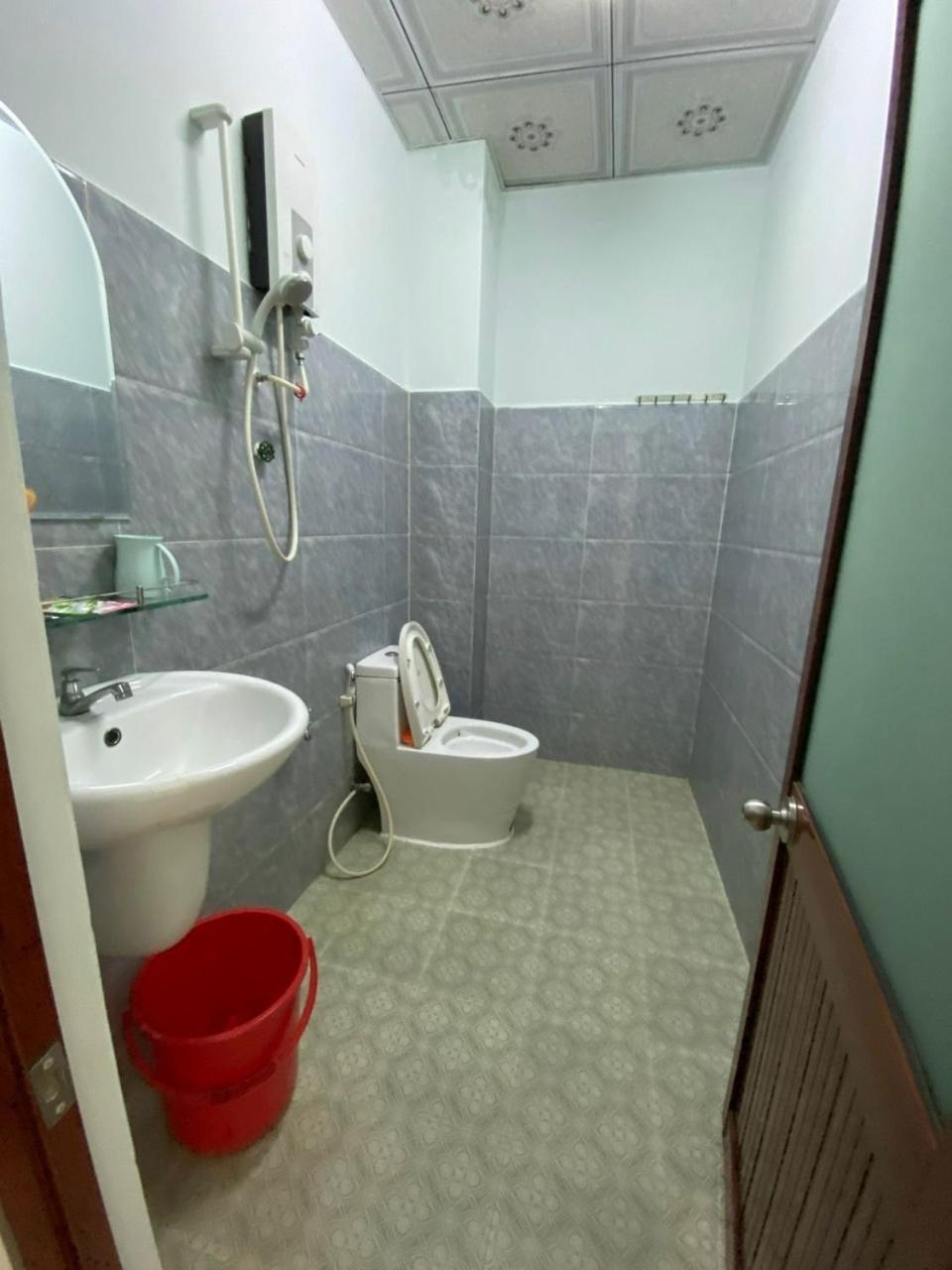 Phuoc Hung 1 Hotel Виньлонг Экстерьер фото