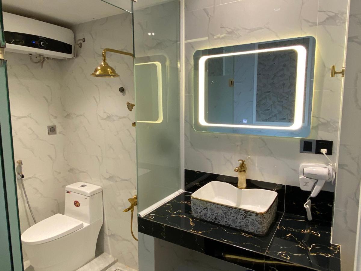 Phuoc Hung 1 Hotel Виньлонг Экстерьер фото
