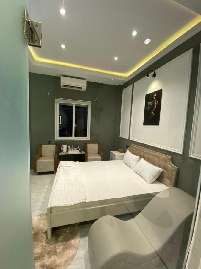 Phuoc Hung 1 Hotel Виньлонг Экстерьер фото